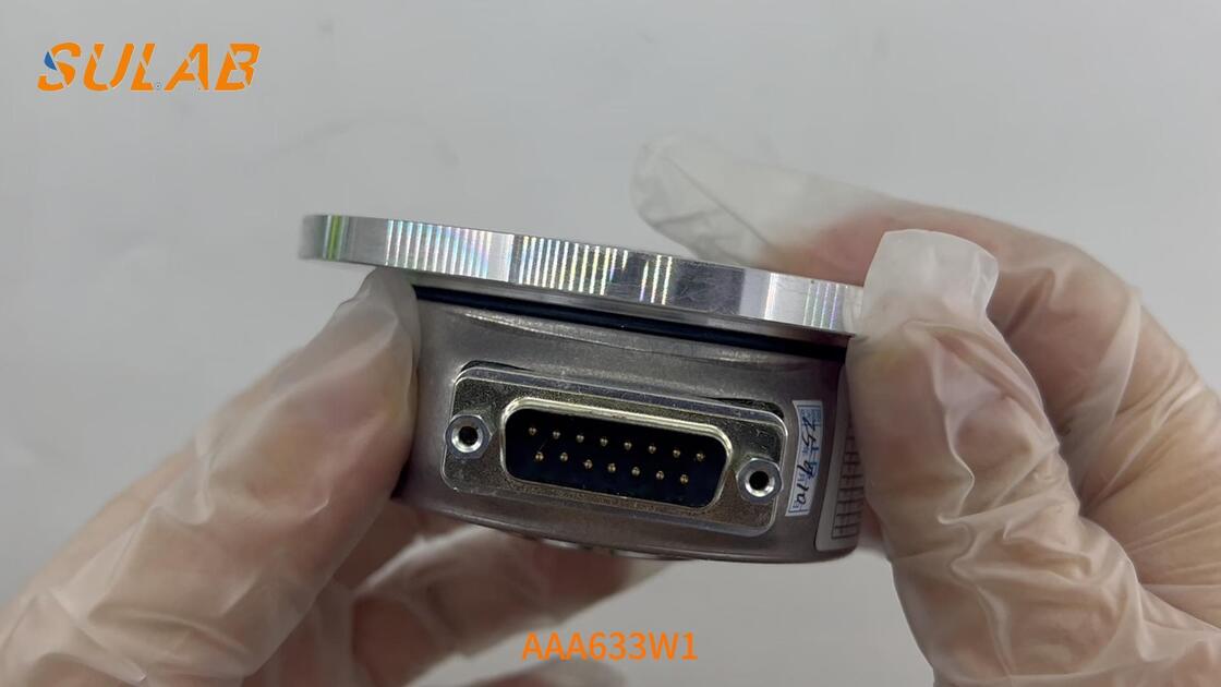 Hengstler Absolute Rotary Encoder with 4096 CPR SSI Interface and IP65 Protection for Industrial Applications