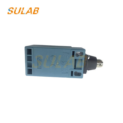 Saklar Pengaman Eskalator Hitachi ZLDXC03C dengan Fungsi Berhenti Darurat dan Pemantauan Rantai Anak Tangga Real-time untuk Kontrol Batas Perjalanan yang Tepat